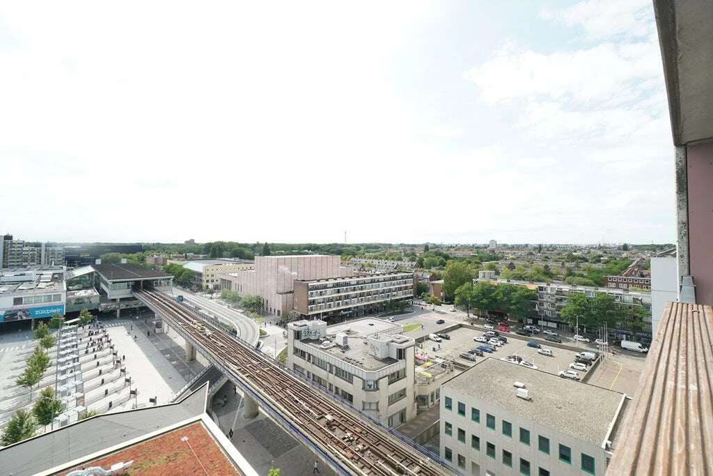 Foto van de Appartement gelegen aan de Zuidplein in Rotterdam