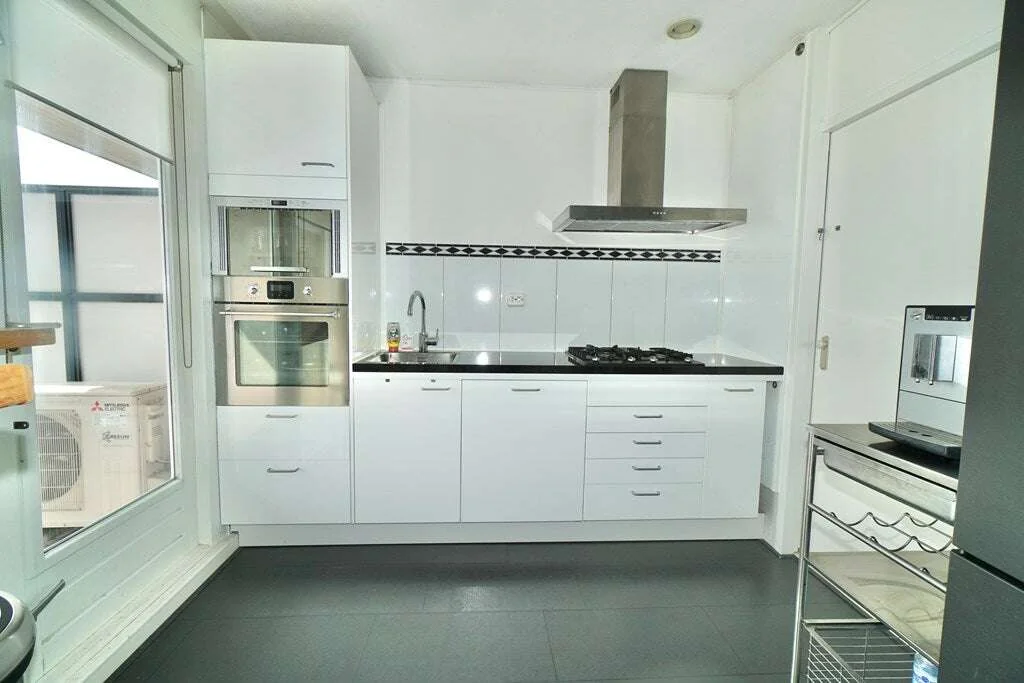 Foto van de Appartement gelegen aan de Zuidplein in Rotterdam