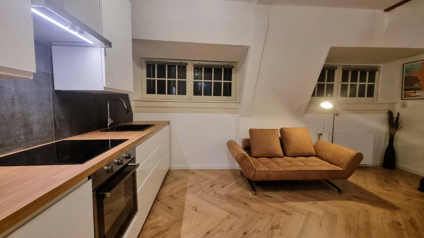 Foto van de Studio gelegen aan de Paramaribostraat in Amsterdam