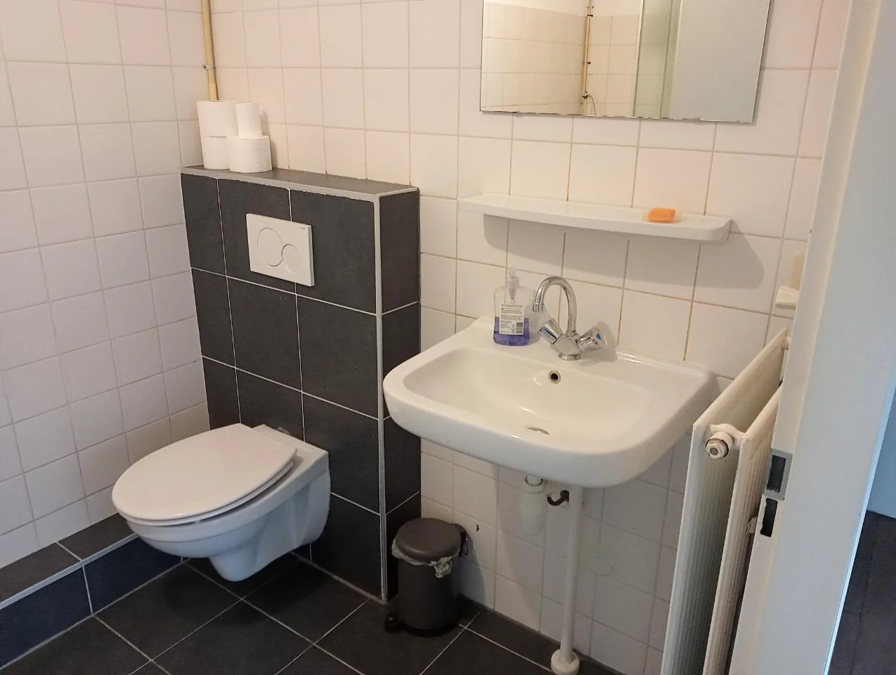 Foto van de Kamer gelegen aan de Delistraat in Rotterdam