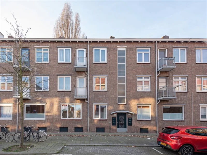 Foto van de Appartement gelegen aan de Madeliefstraat in Rotterdam