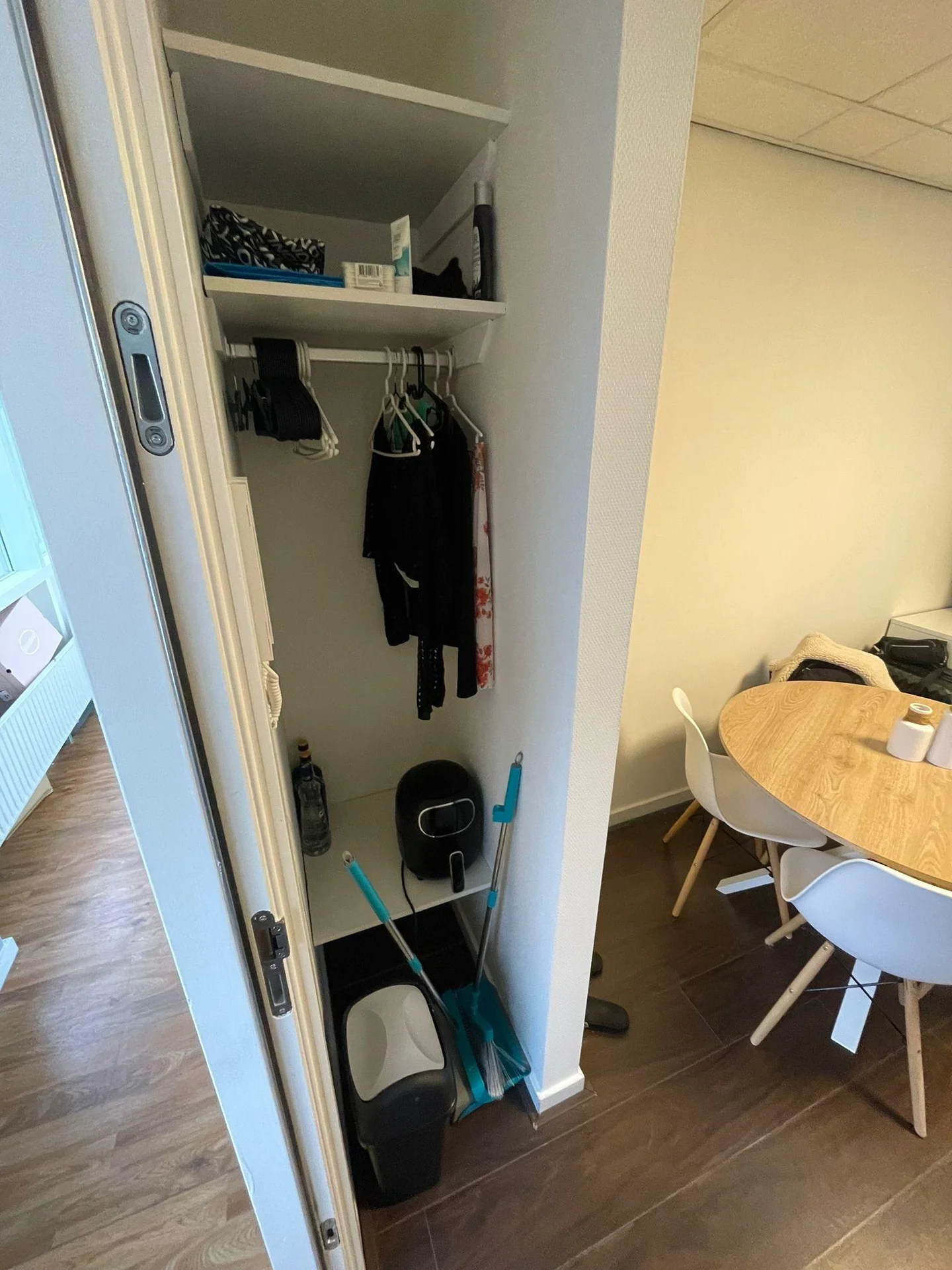 Foto van de Kamer gelegen aan de Tadingastraat in Leeuwarden