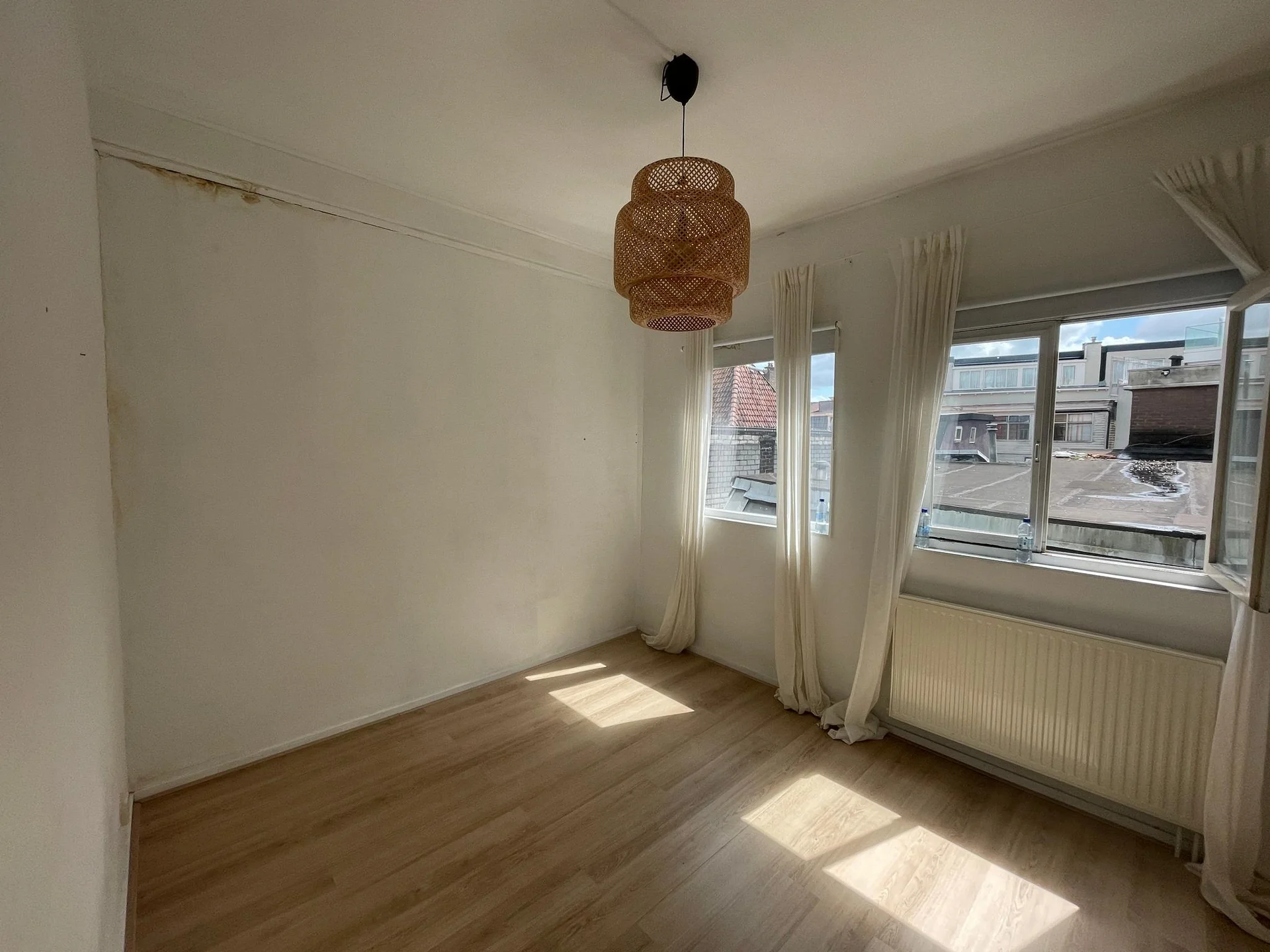 Foto van de Kamer gelegen aan de Wirdumerdijk in Leeuwarden