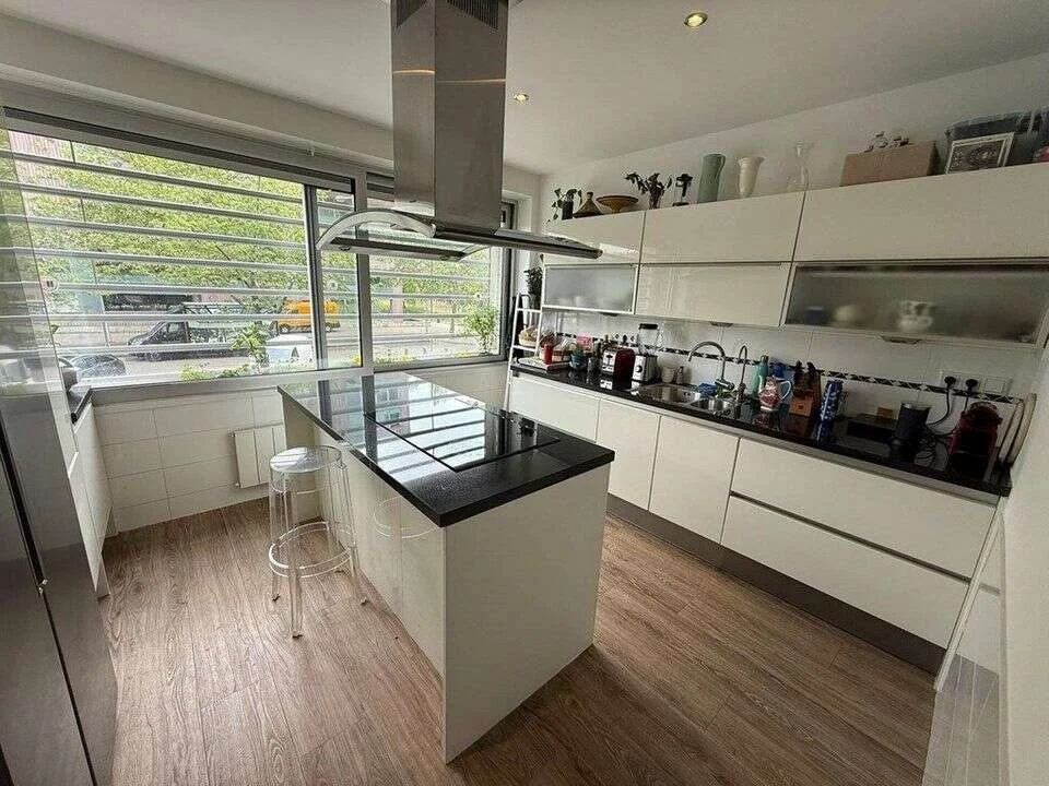 Foto van de Appartement gelegen aan de Willem van Weldammelaan in Amsterdam