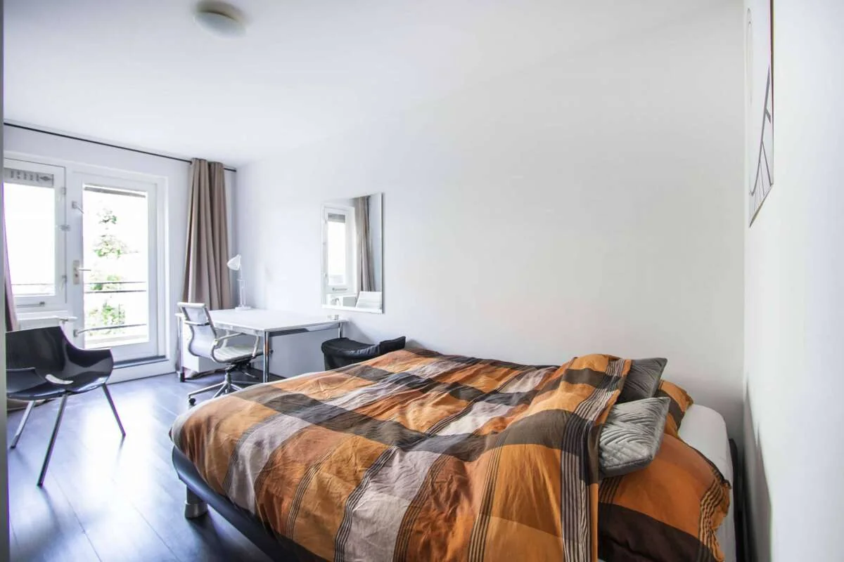 Foto van de Appartement gelegen aan de Lange Leidsedwarsstraat in Amsterdam