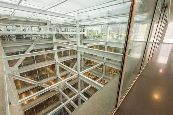 Foto van de Appartement gelegen aan de Halvemaanpassage in Rotterdam