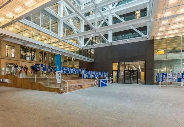 Foto van de Appartement gelegen aan de Halvemaanpassage in Rotterdam