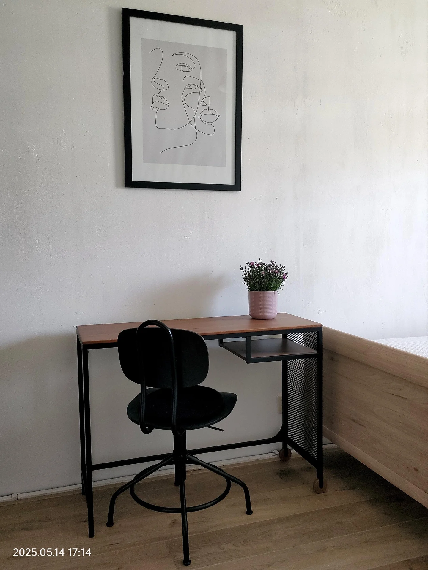 Foto van de Kamer gelegen aan de Overschiestraat in Amsterdam