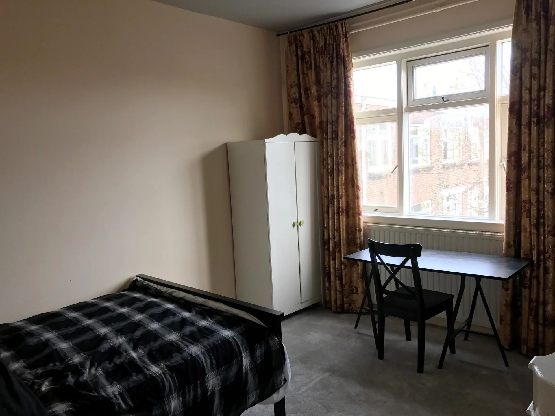 Foto van de Appartement gelegen aan de Merwedekade in Utrecht