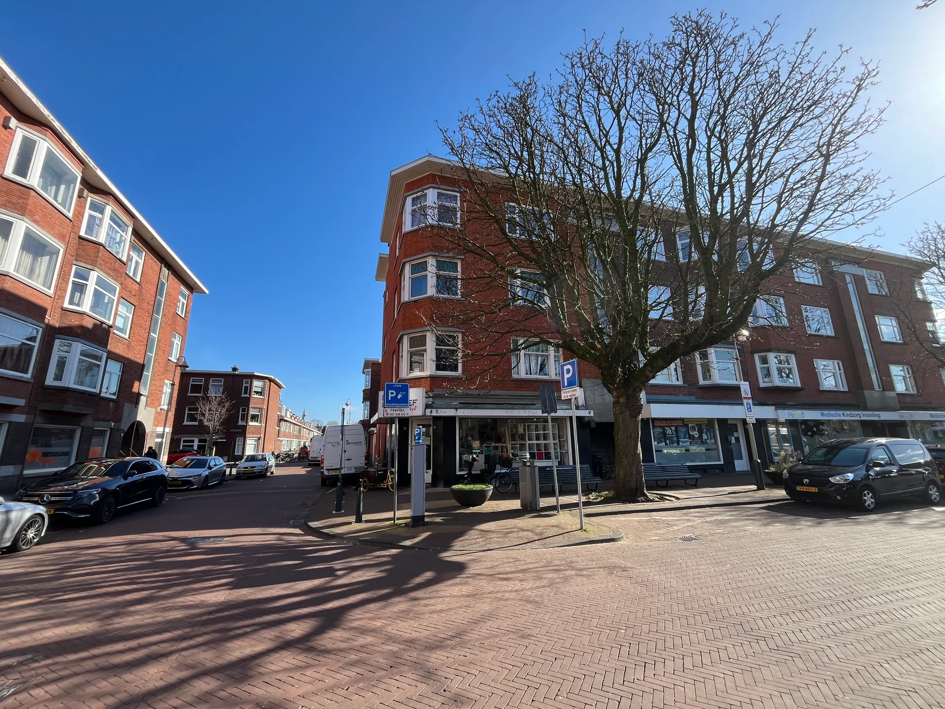 Foto van de Appartement gelegen aan de Jonckbloetplein in Den Haag