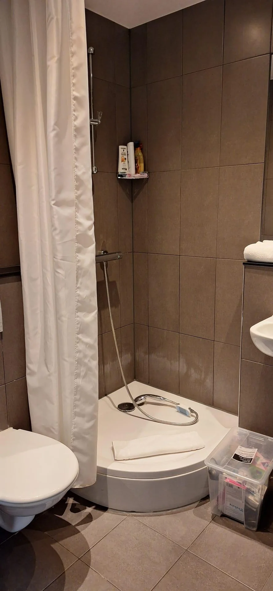 Foto van de Kamer gelegen aan de Van de Sande Bakhuijzenstraat in Amsterdam