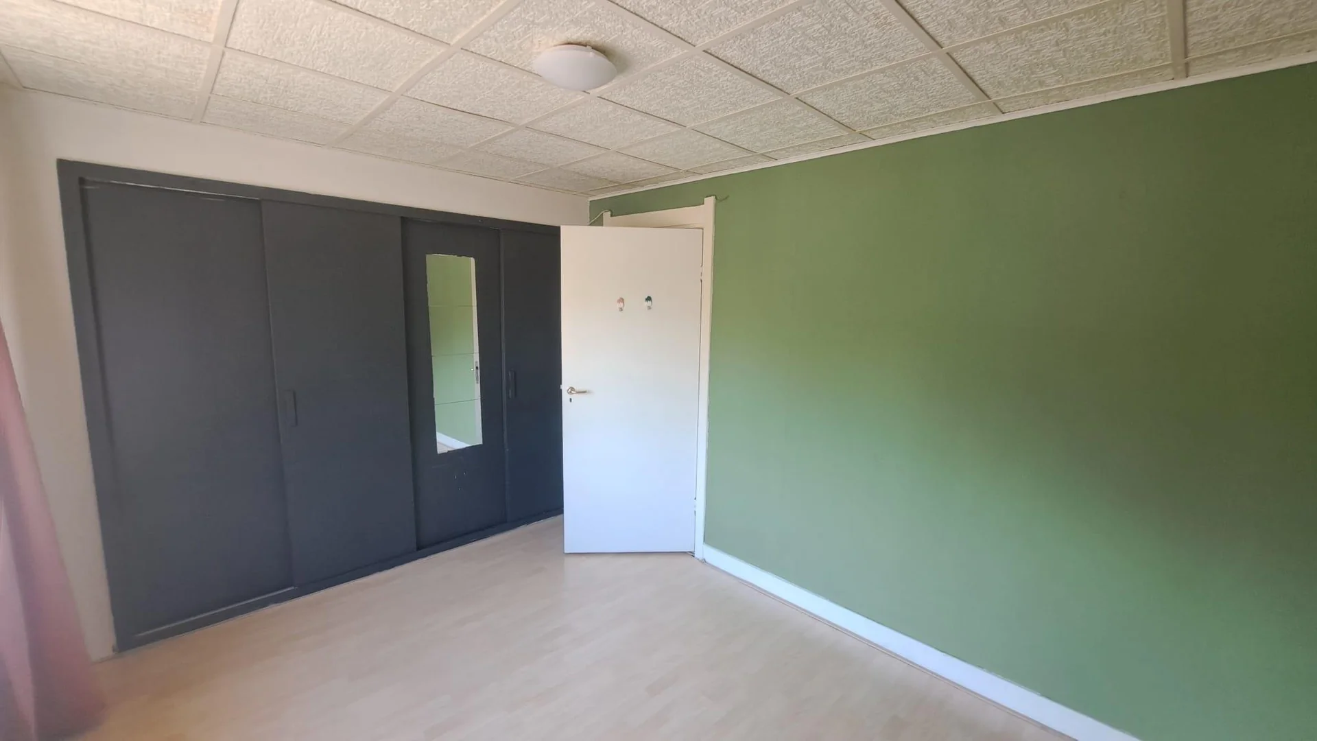 Foto van de Kamer gelegen aan de Wethouder Elhorststraat in Enschede