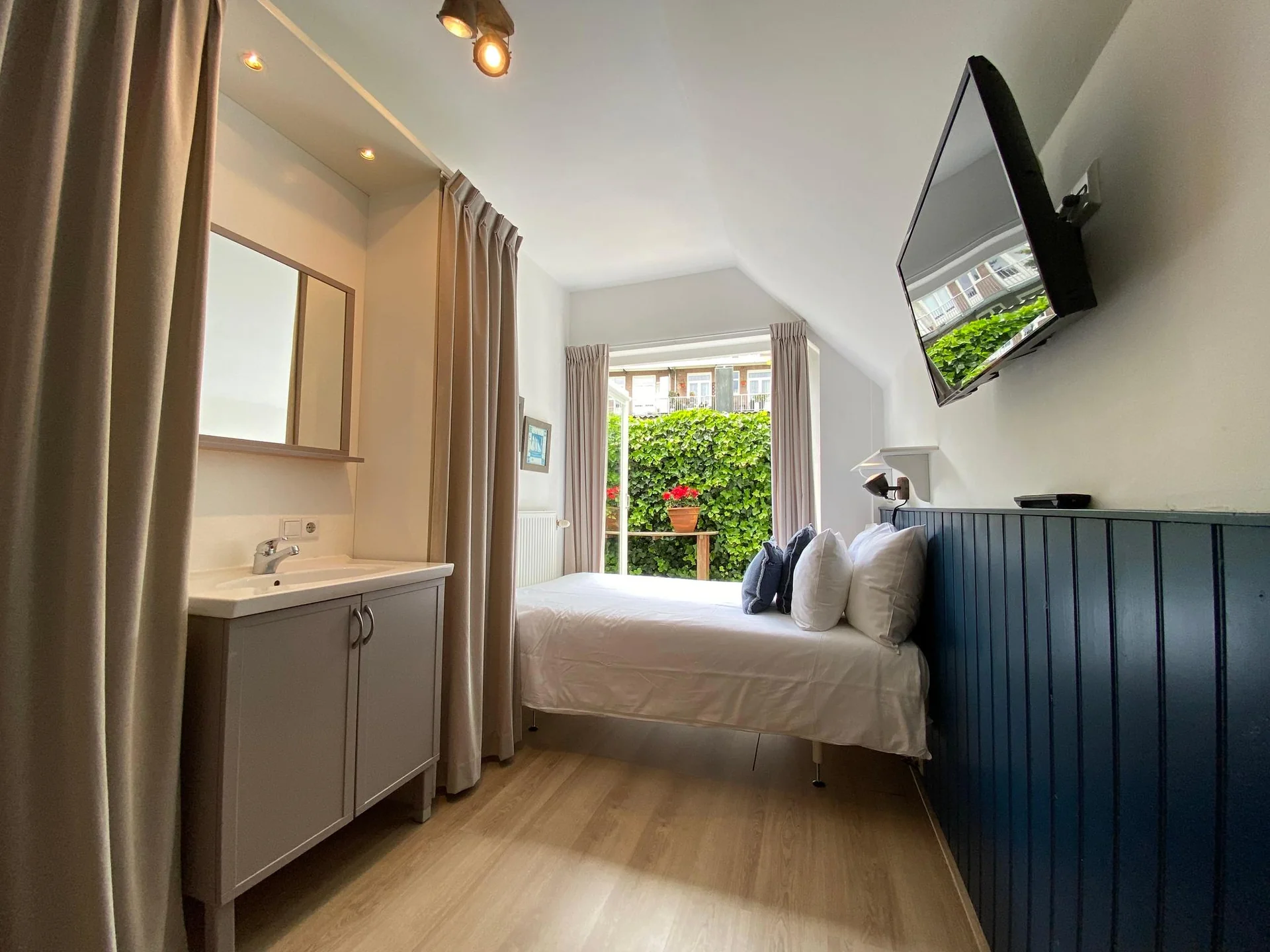 Foto van de Kamer gelegen aan de Sloterkade in Amsterdam