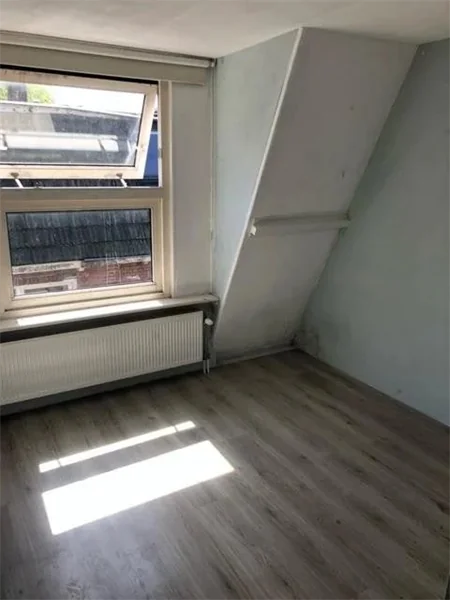Foto van de Kamer gelegen aan de Woudstraat in Leeuwarden