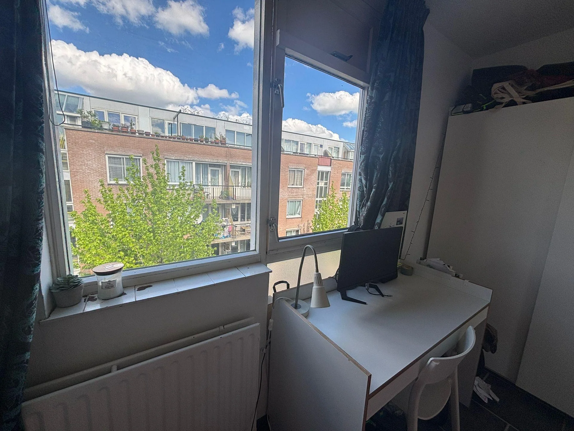 Foto van de Kamer gelegen aan de Riouwstraat in Amsterdam