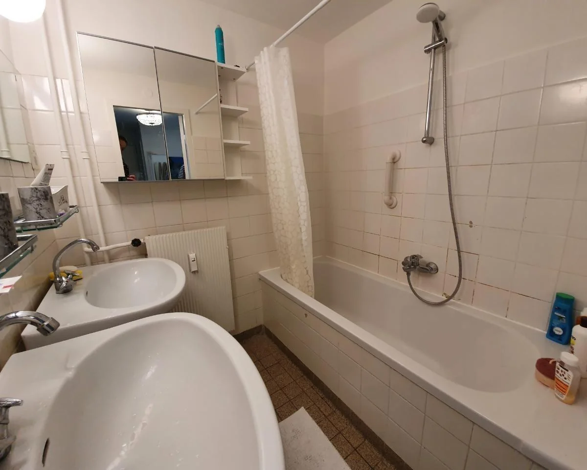 Foto van de Kamer gelegen aan de Pisuissestraat in Den Haag