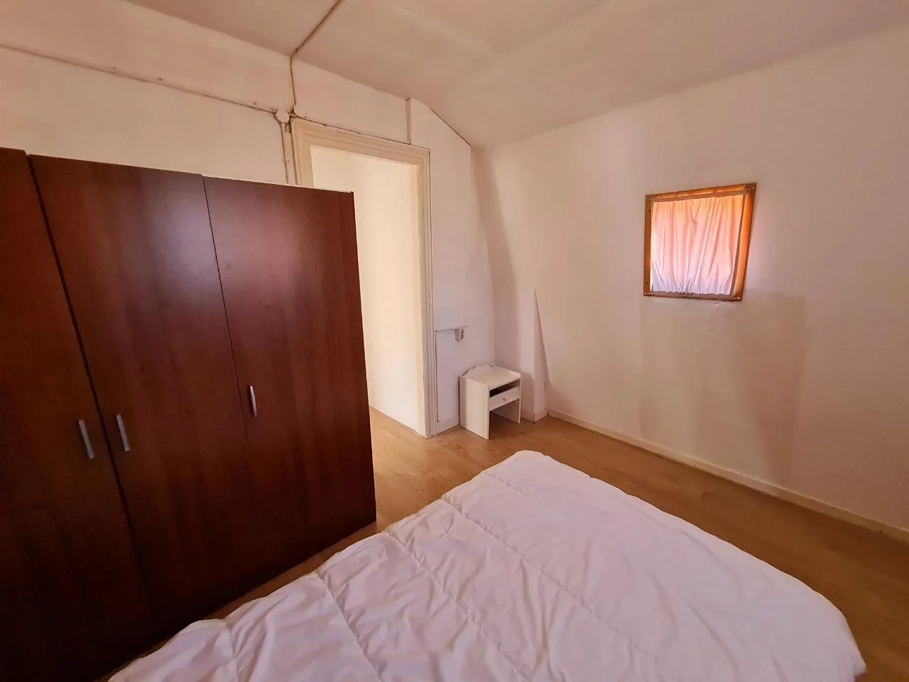 Foto van de Kamer gelegen aan de Herderslaan in Den Haag