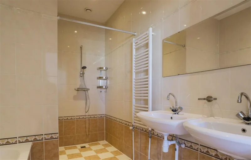 Foto van de Appartement gelegen aan de V. Woustraat in Amsterdam