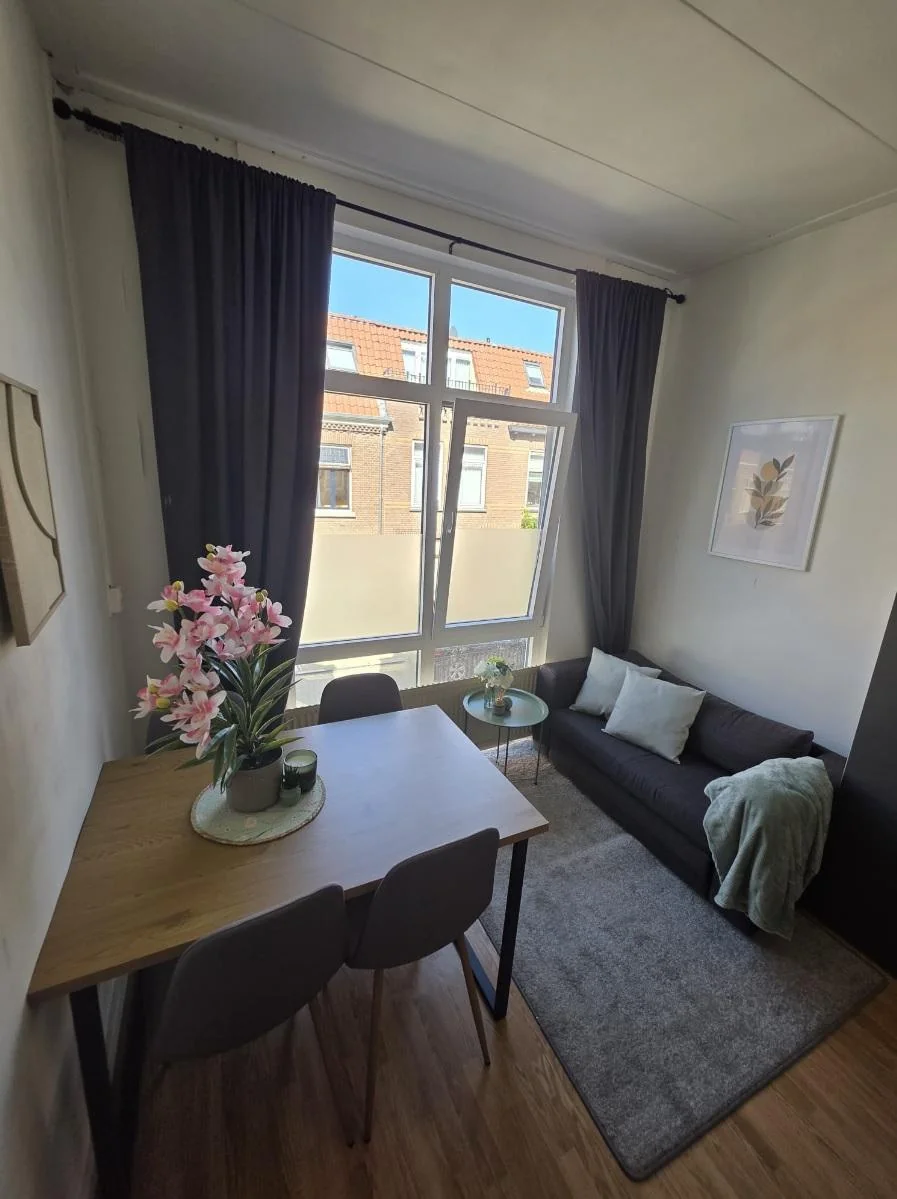 Foto van de Kamer gelegen aan de Van Lennepstraat in Utrecht