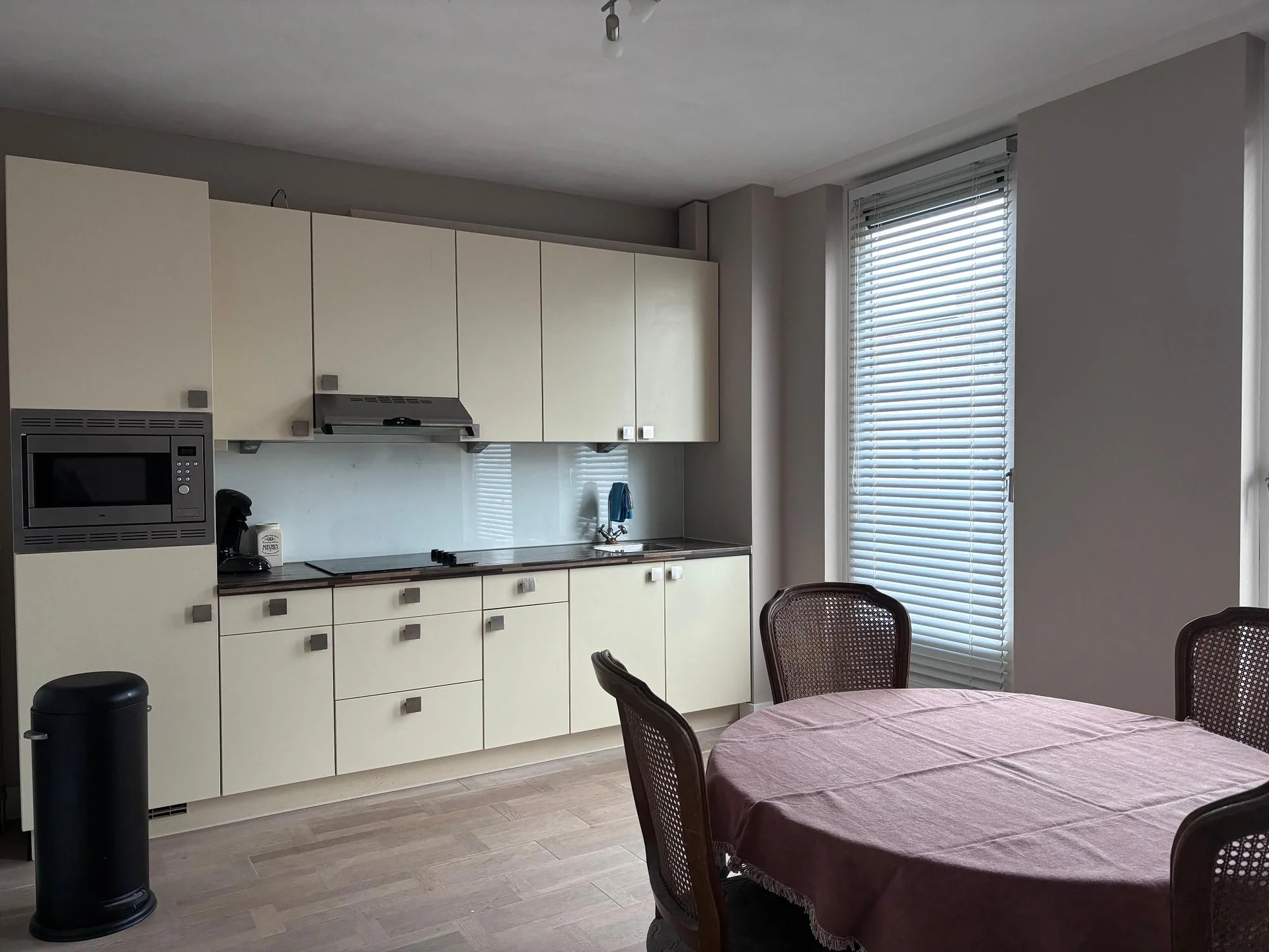 Foto van de Kamer gelegen aan de Auck Petersstrjitte in Leeuwarden