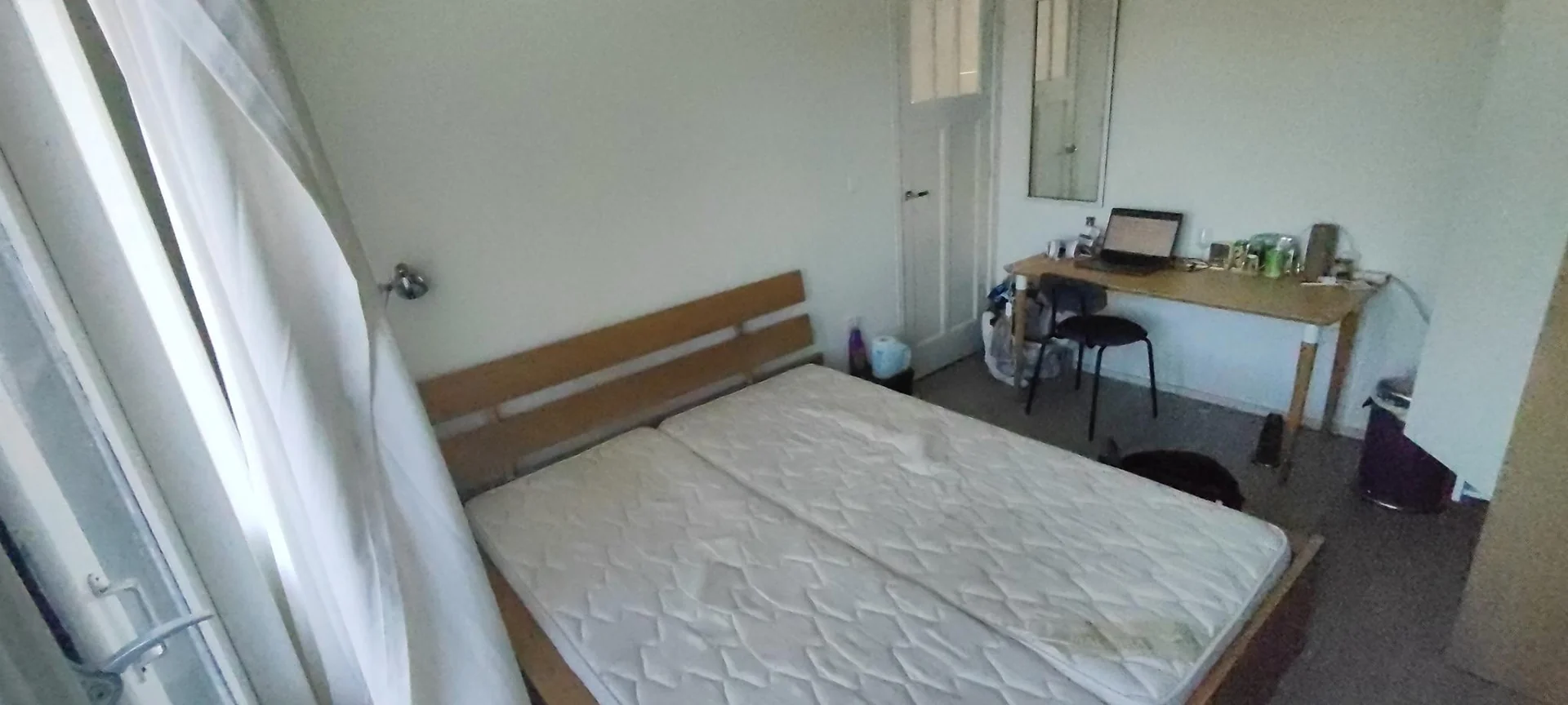 Foto van de Kamer gelegen aan de Gerrit Jan Mulderstraat in Rotterdam