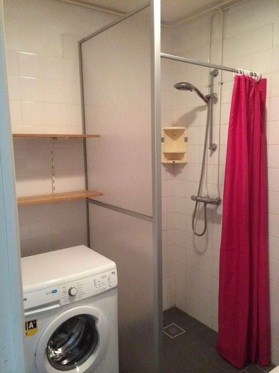 Foto van de Kamer gelegen aan de Roland Holstlaan in Delft