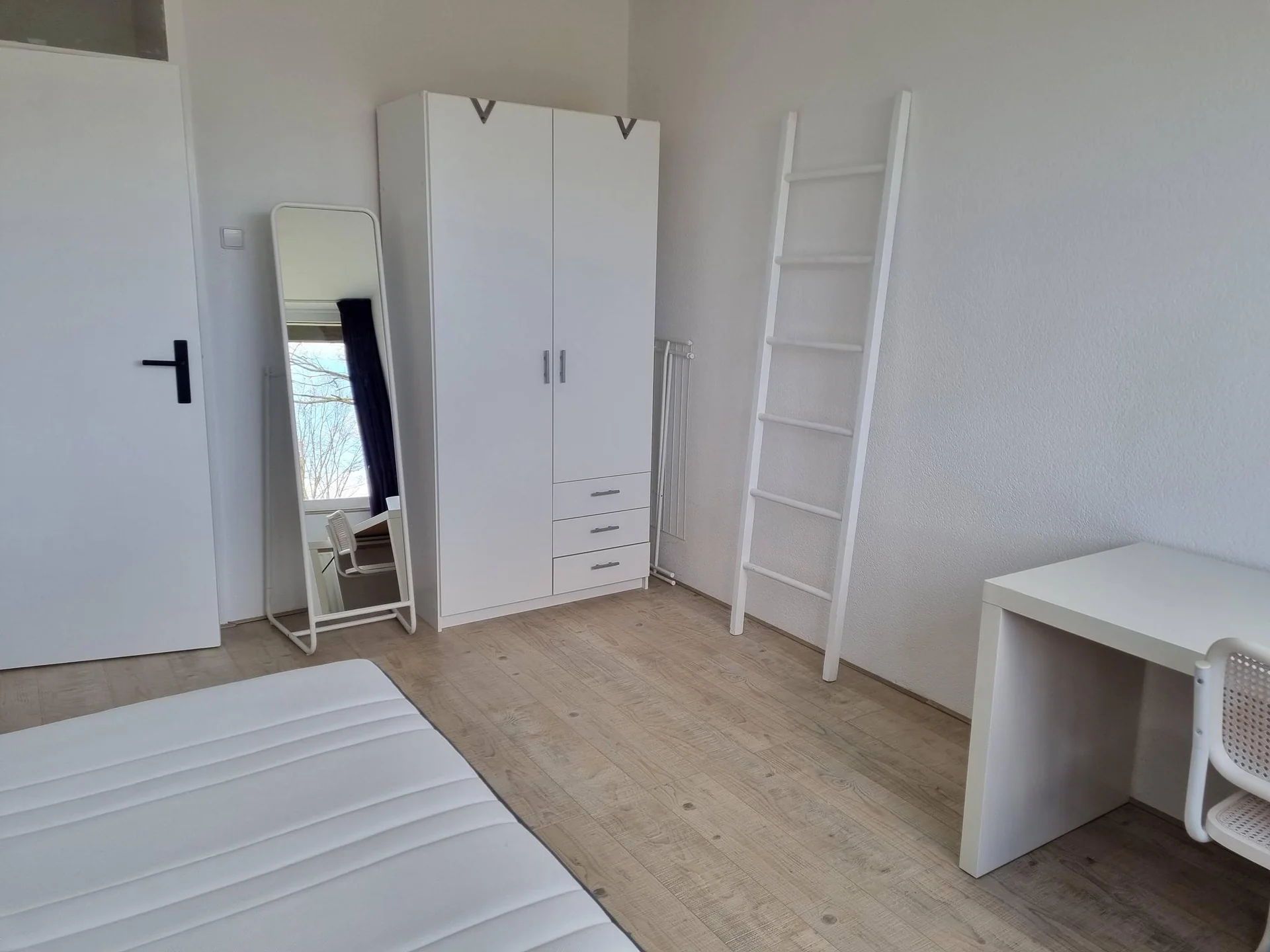 Foto van de Kamer gelegen aan de Zangvogelweg in Amersfoort