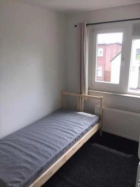Foto van de Kamer gelegen aan de Oldenzaalsestraat in Hengelo