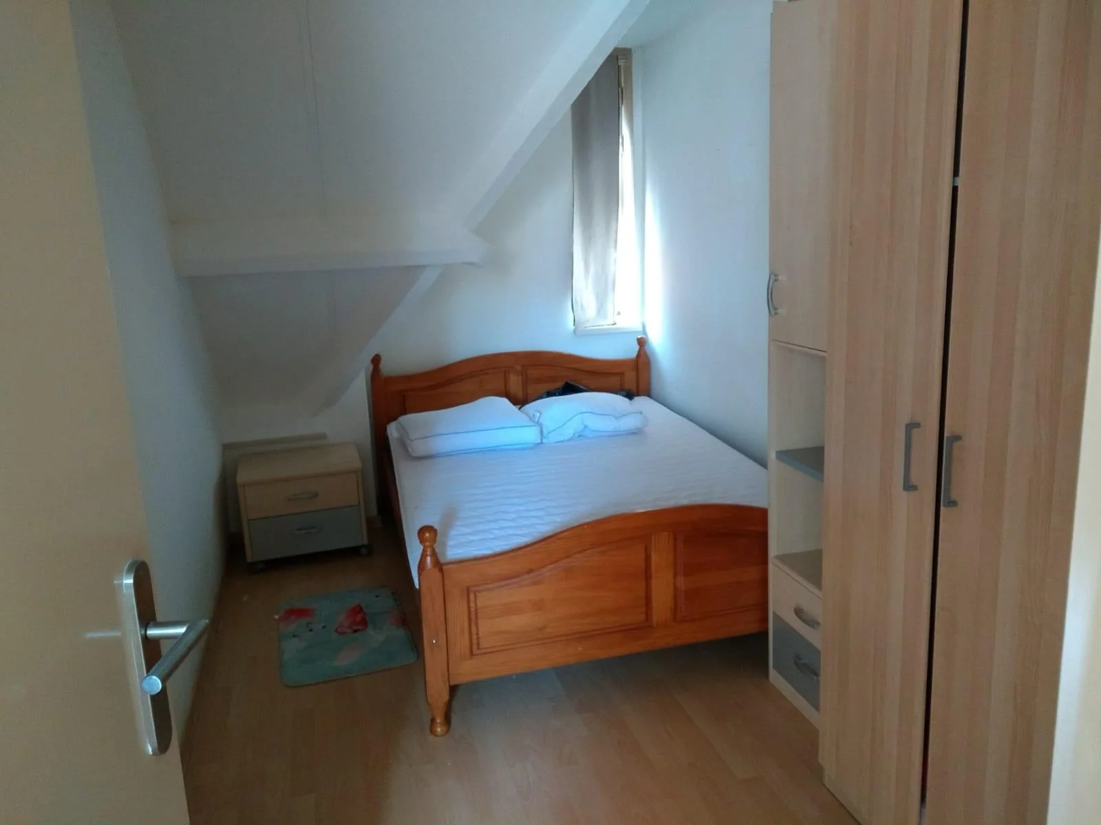 Foto van de Kamer gelegen aan de Schelfhoutstraat in Den Haag
