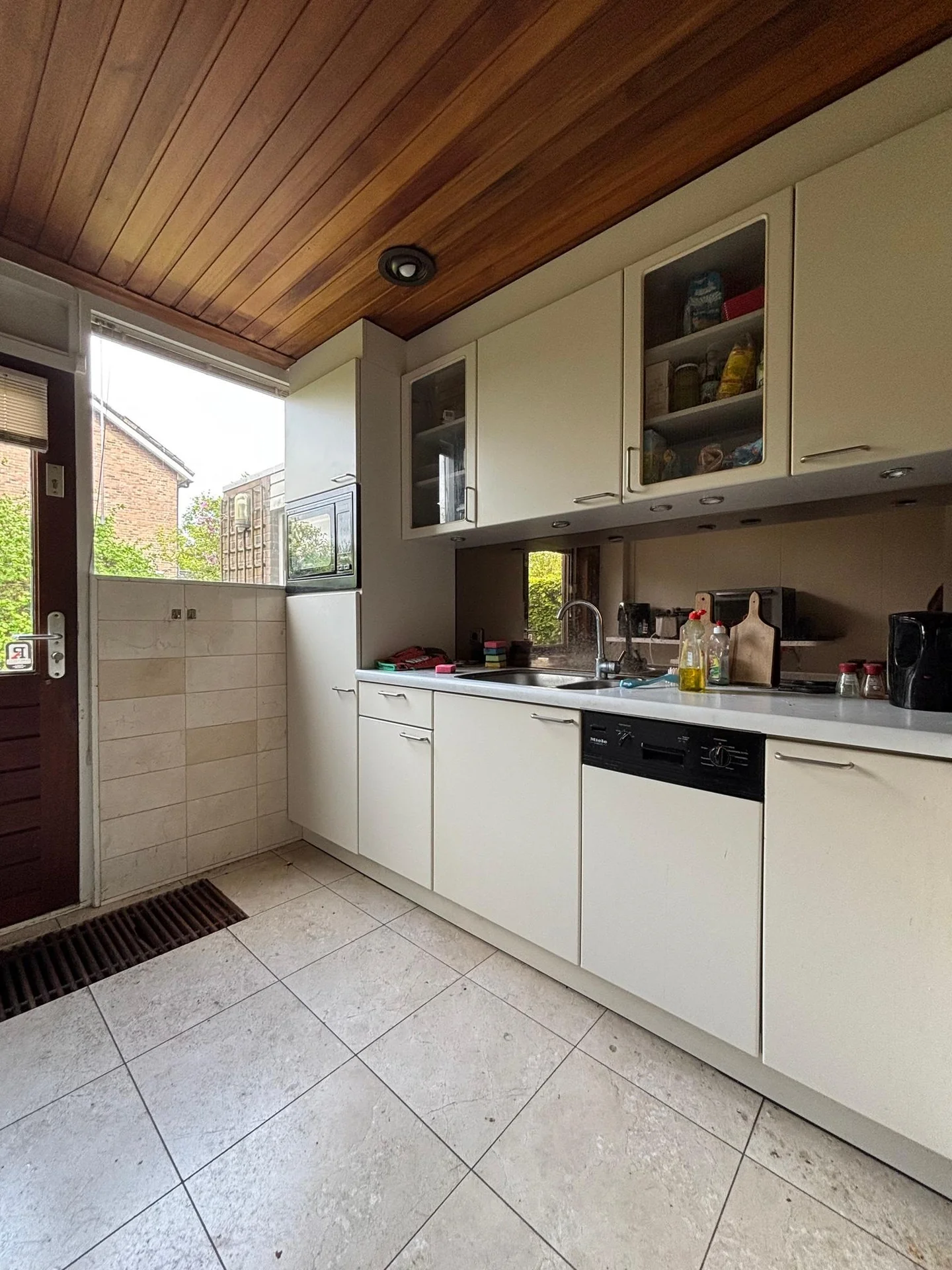 Foto van de Kamer gelegen aan de Avondsterlaan in Groningen