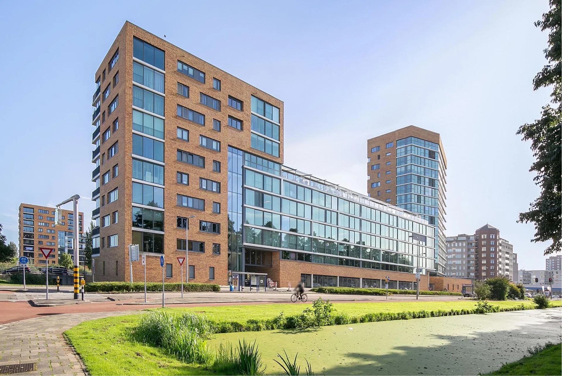 Foto van de Kamer gelegen aan de Buizerdhof in Capelle aan den IJssel
