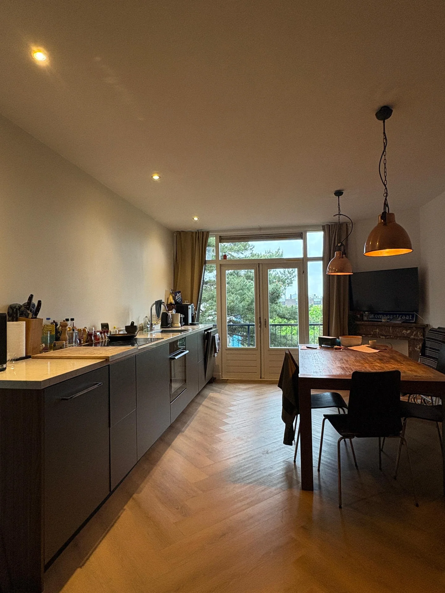 Foto van de Kamer gelegen aan de Admiraal De Ruijterweg in Amsterdam