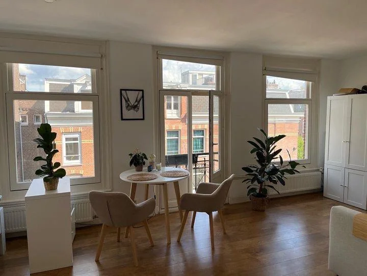 Foto van de Studio gelegen aan de Van Ostadestraat in Amsterdam