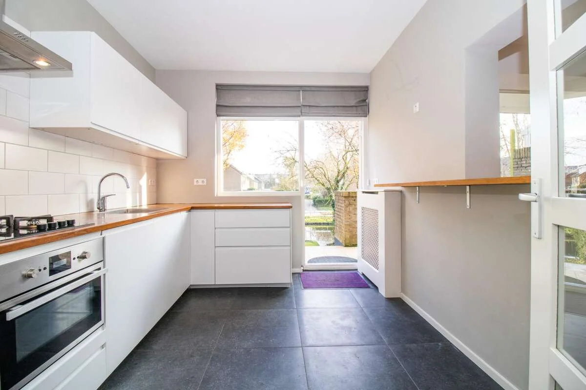 Foto van de Appartement gelegen aan de van Duivenvoordelaan in Wassenaar