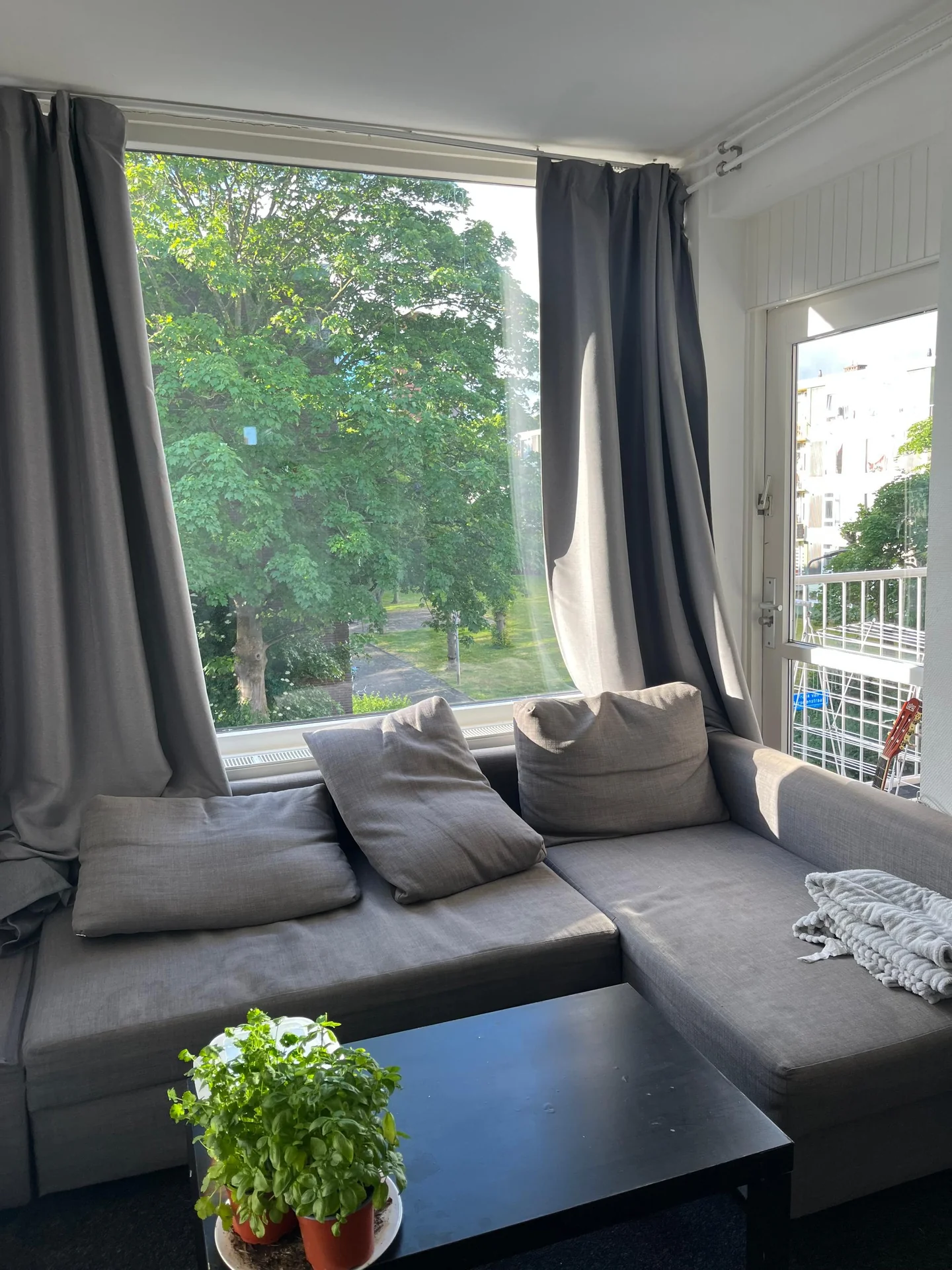 Foto van de Kamer gelegen aan de Frank van Borselenstraat in Delft