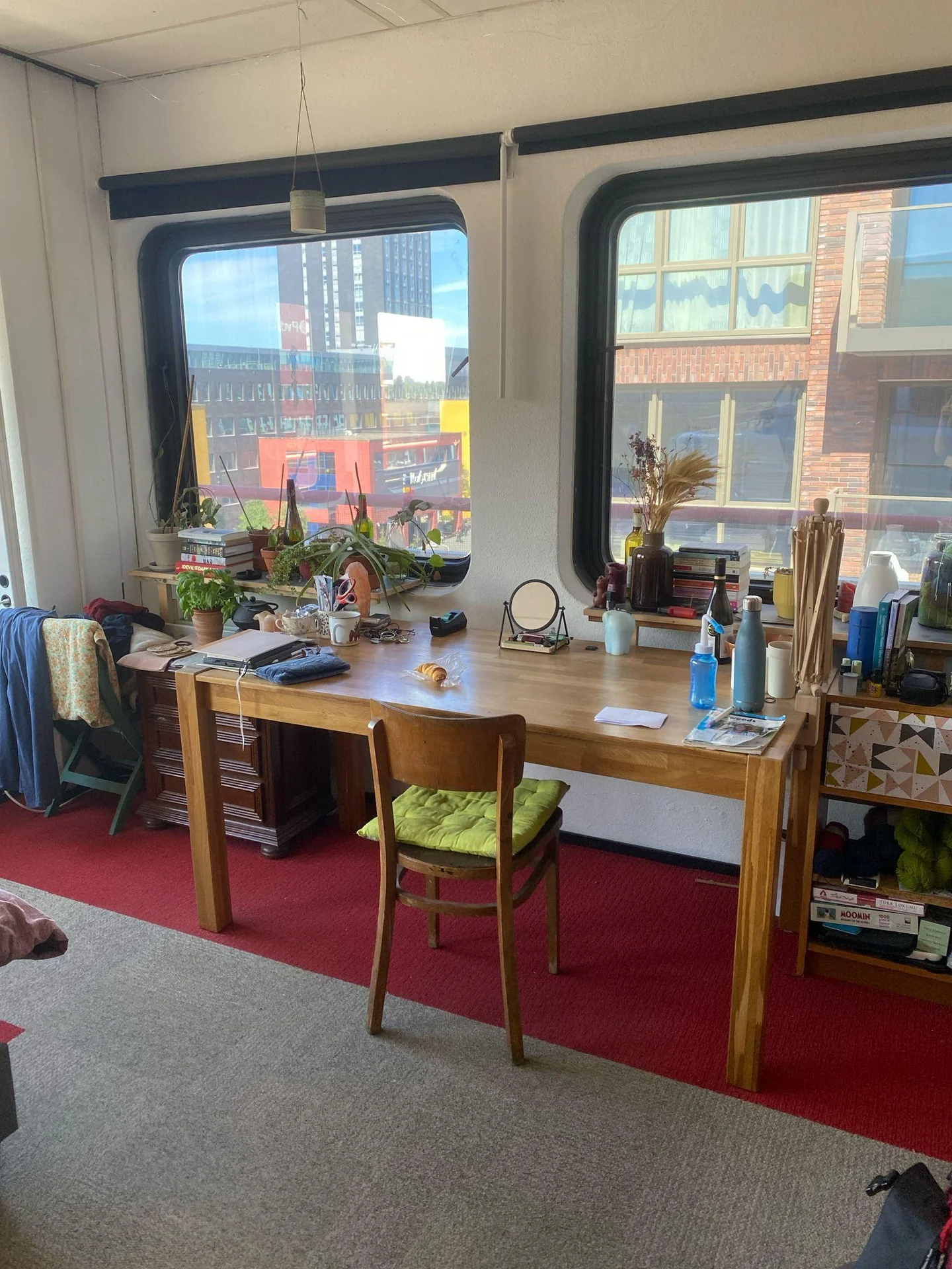 Foto van de Kamer gelegen aan de Leeghwaterplein in Den Haag