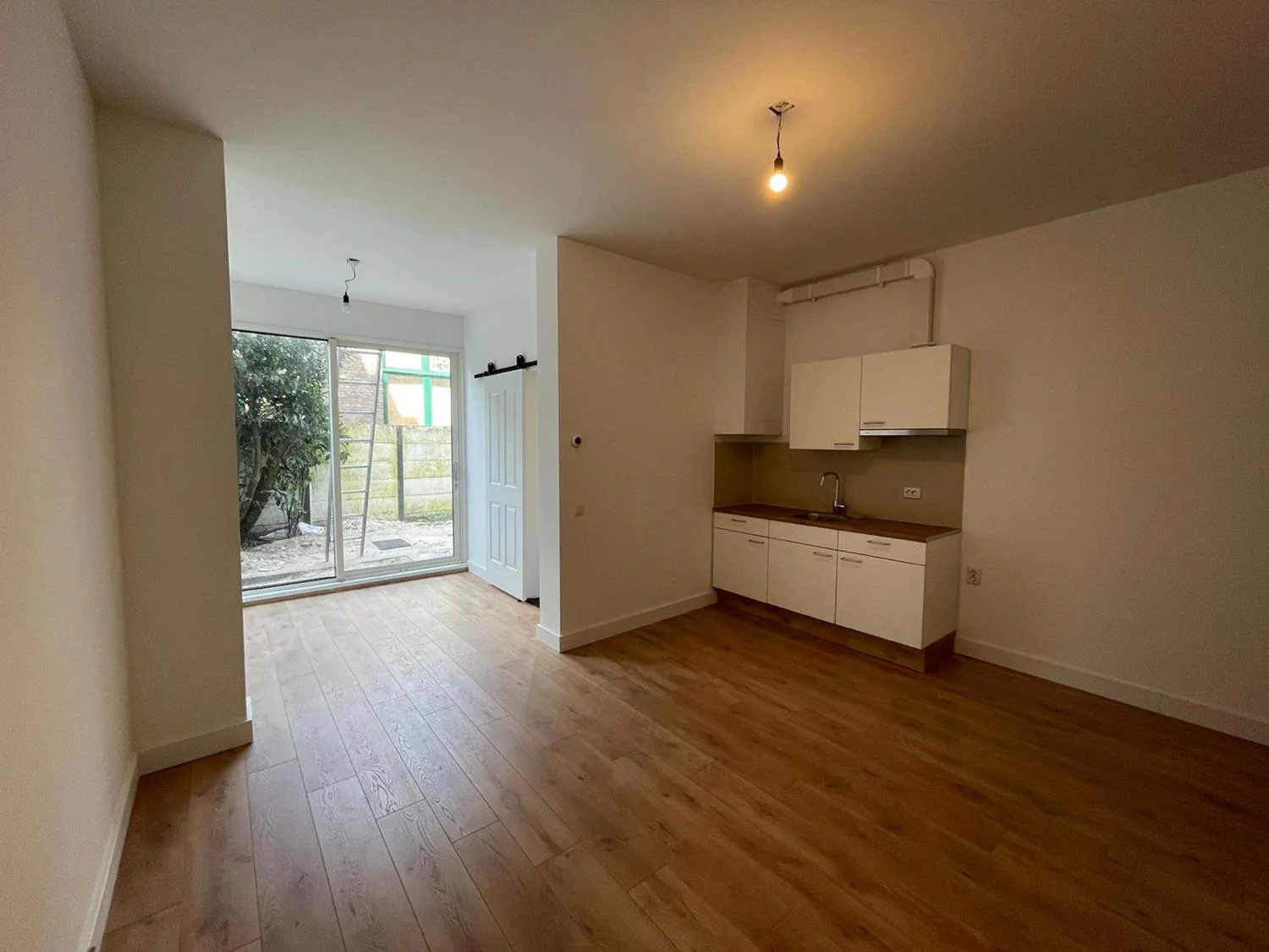 Foto van de Studio gelegen aan de Frans Bekkerstraat in Rotterdam