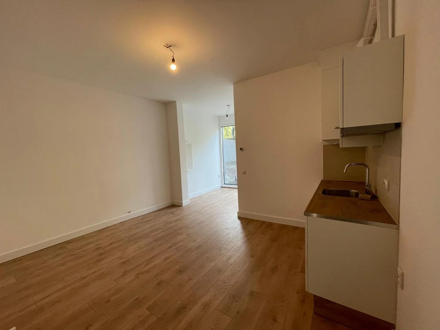 Foto van de Studio gelegen aan de Frans Bekkerstraat in Rotterdam