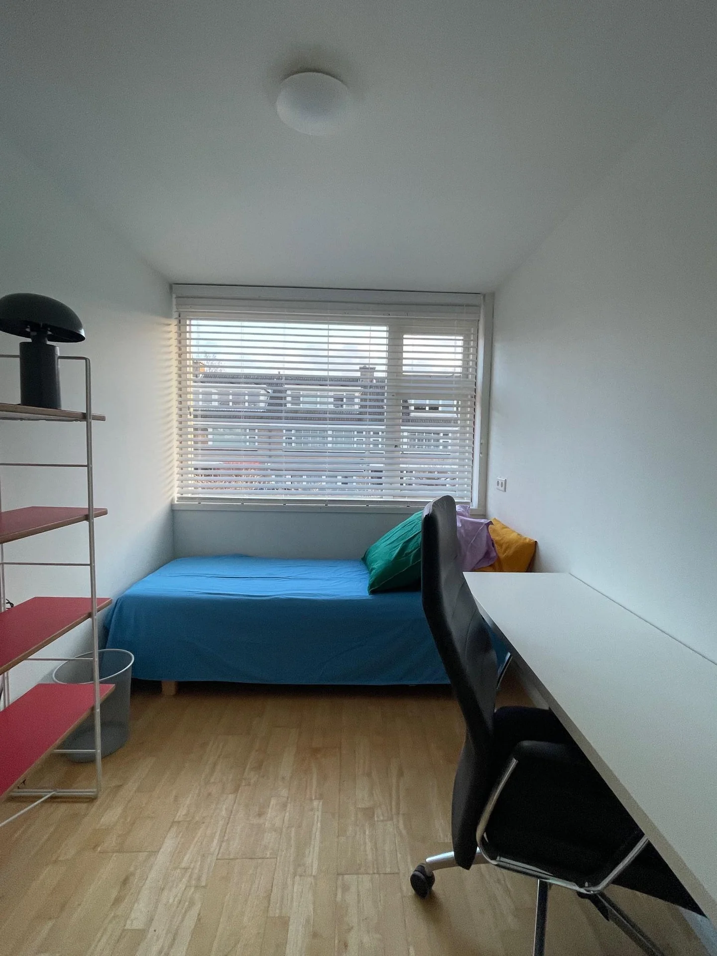 Foto van de Kamer gelegen aan de Antoon Coolenlaan in Uithoorn