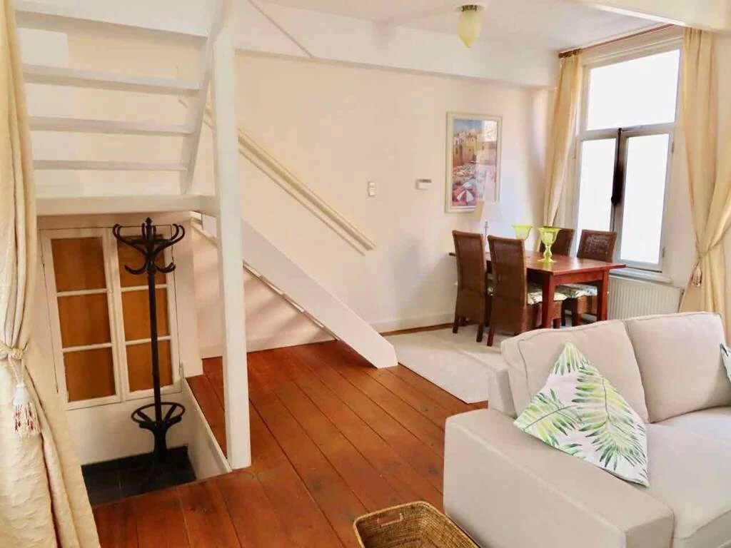 Foto van de Appartement gelegen aan de Toussaintkade in Den Haag