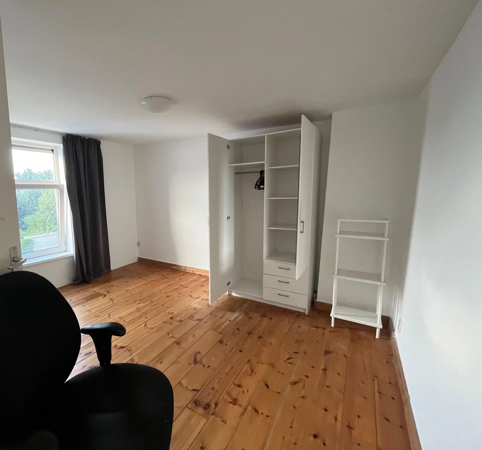 Foto van de Kamer gelegen aan de Delftsestraatweg in Delfgauw