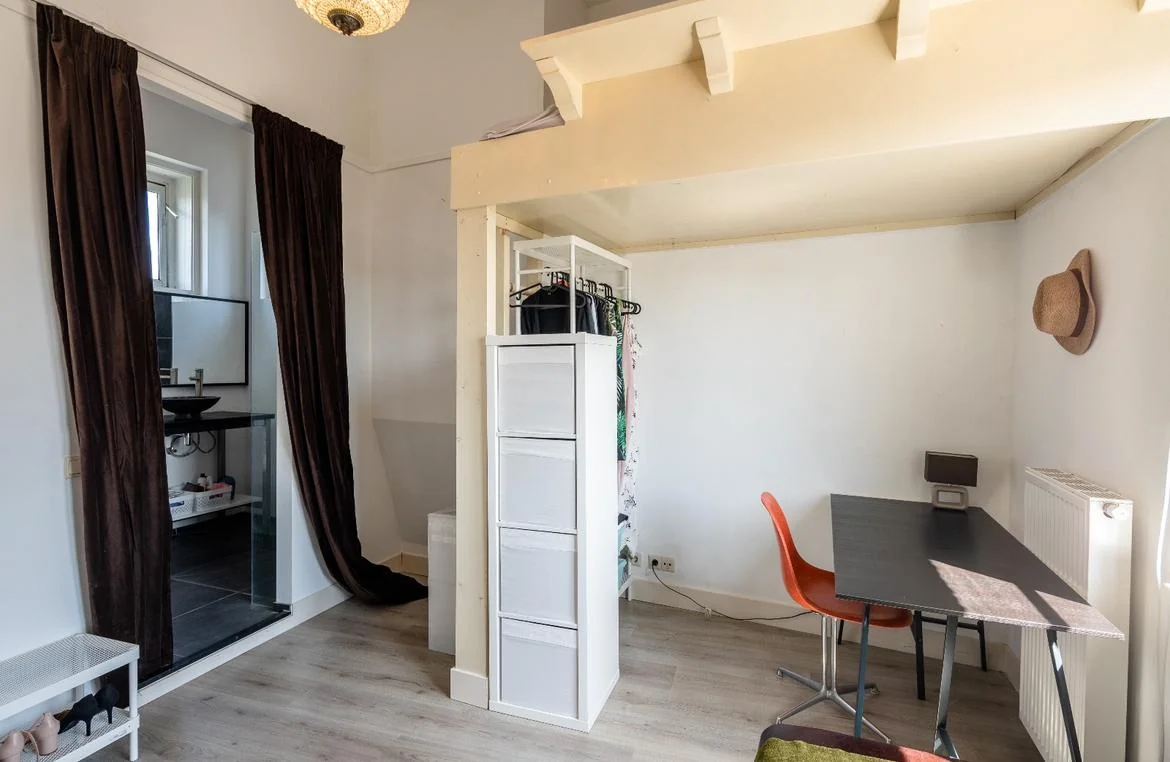 Foto van de Studio gelegen aan de Amstelkade in Amsterdam