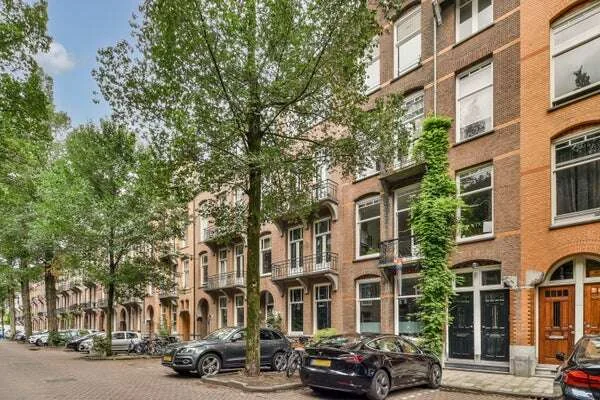 Foto van de Appartement gelegen aan de Johannes Verhulststraat in Amsterdam