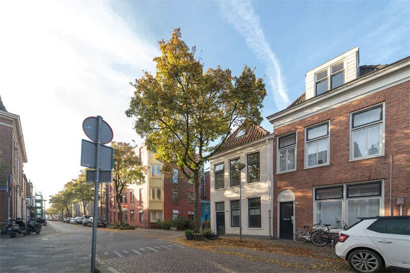 Foto van de Studio gelegen aan de N.K.i.'. Jatstraat in Groningen