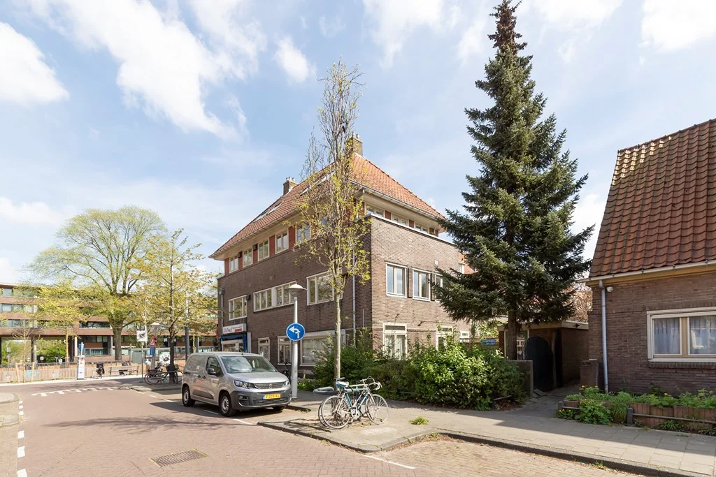 Foto van de Appartement gelegen aan de Middenweg in Amsterdam