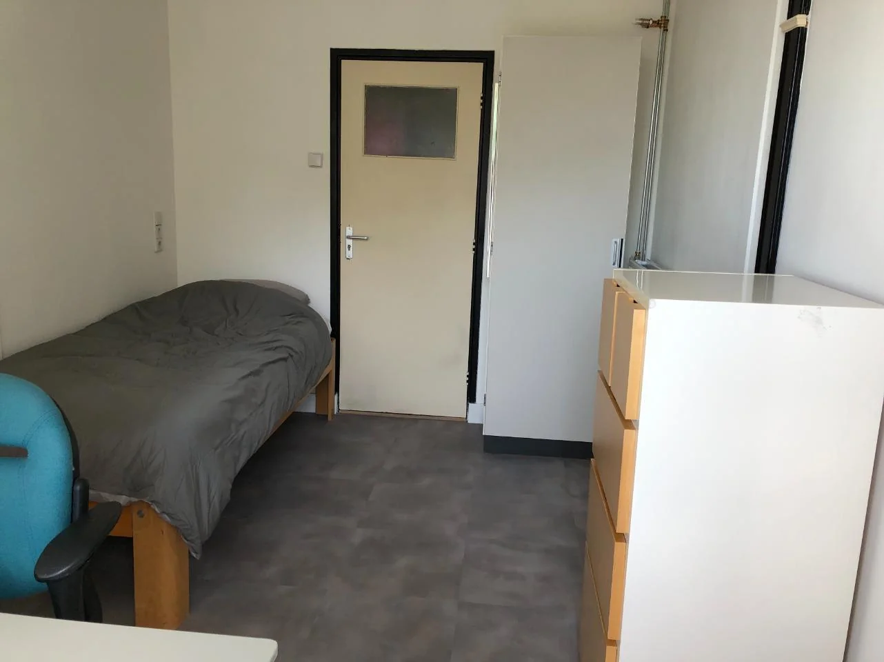 Foto van de Kamer gelegen aan de Ridderspoorlaan in Oegstgeest