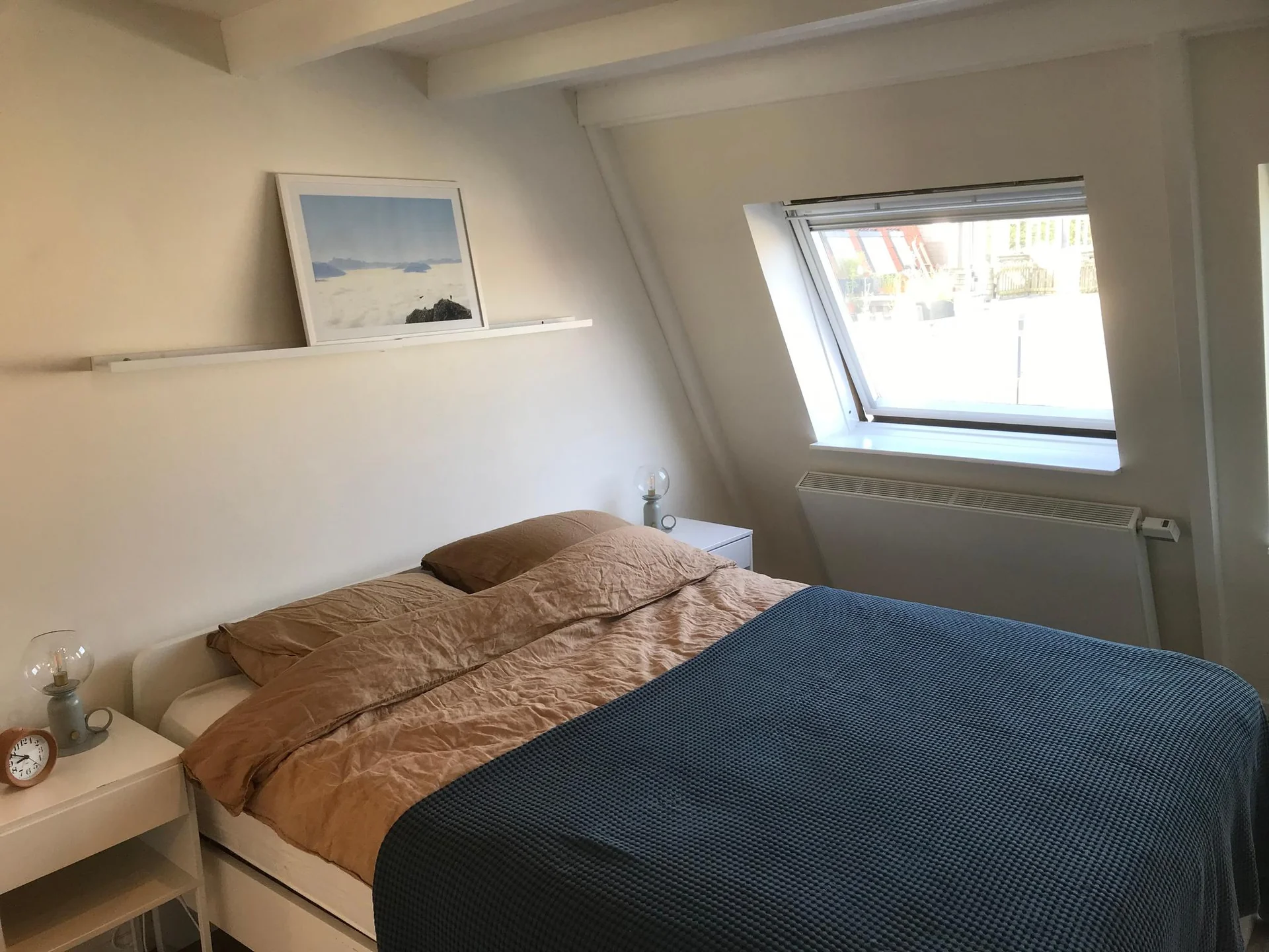 Foto van de Kamer gelegen aan de Groen van Prinstererstraat in Amsterdam