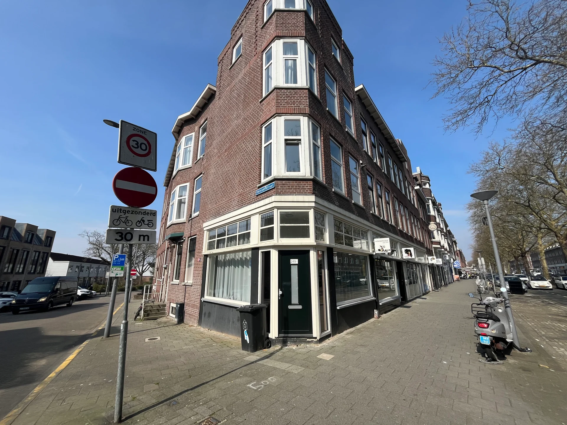Foto van de Appartement gelegen aan de G. Hilledijk in Rotterdam