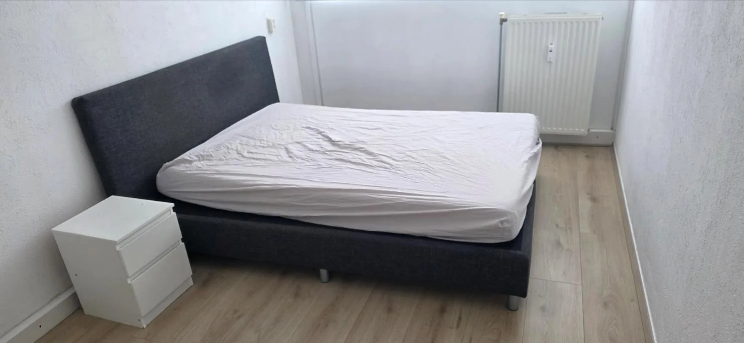Foto van de Kamer gelegen aan de Nijenrodeweg in Rotterdam