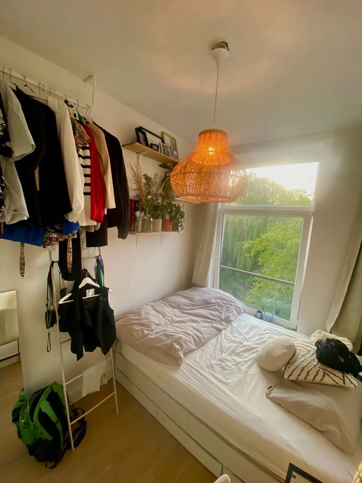 Foto van de Kamer gelegen aan de Provenierssingel in Rotterdam